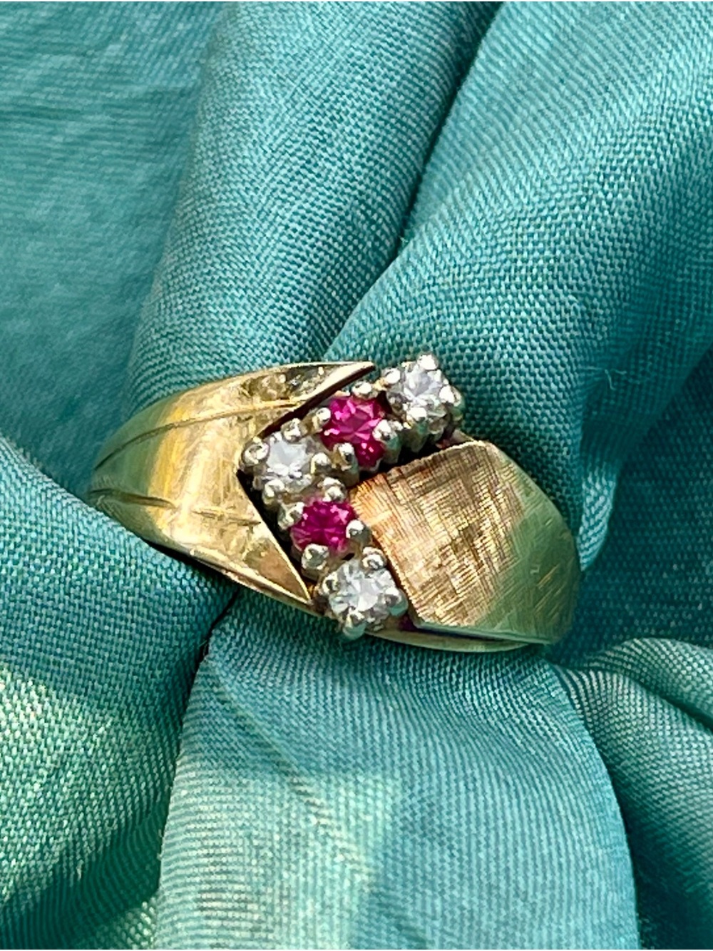 Vintage 80s European 585 Gold Ruby and Diamond Ring Retro Art Deco Style Sz 6.5